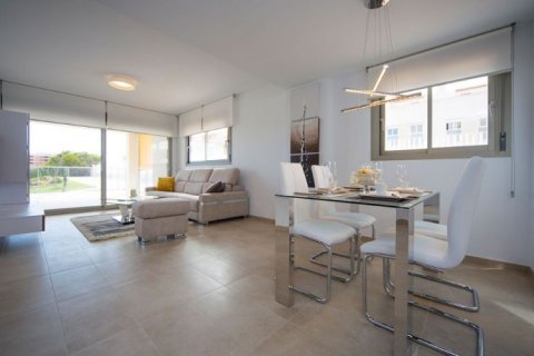 Penthouse for sale in Villamartin, Alicante, Spain 3 bedrooms, 96 sq.m. No. 43868 - photo 4