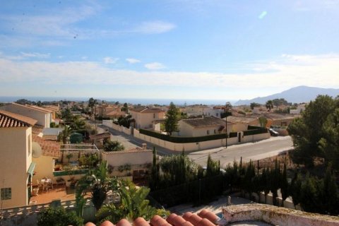 Villa for sale in La Nucia, Alicante, Spain 3 bedrooms, 150 sq.m. No. 45697 - photo 3