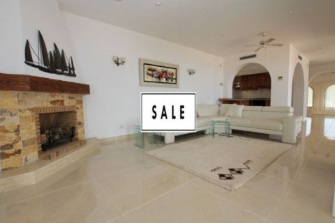 Villa for sale in Altea, Alicante, Spain 4 bedrooms, 620 sq.m. No. 45595 - photo 6