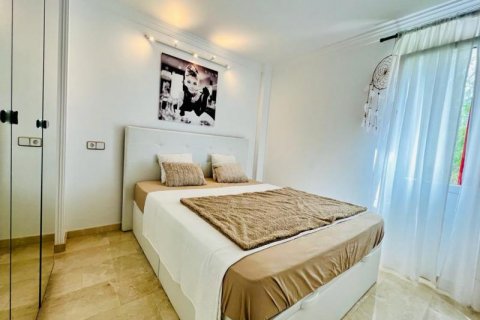 Apartment for sale in Bendinat, Mallorca, Spain 1 bedroom, 48 sq.m. No. 47625 - photo 6