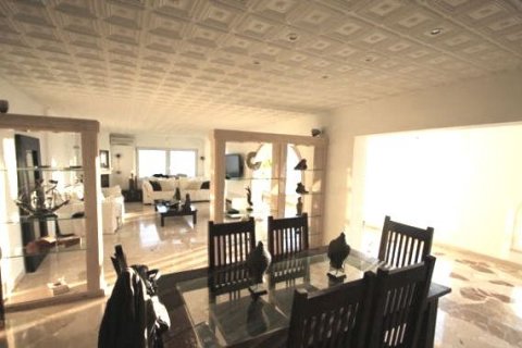 Villa for sale in Benidorm, Alicante, Spain 4 bedrooms, 750 sq.m. No. 45303 - photo 9