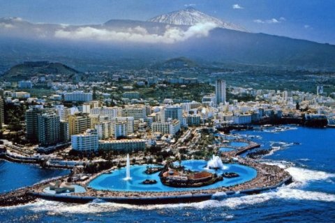 Commercial property for sale Puerto de la Cruz, Tenerife, Spain No. 44175 - photo 1