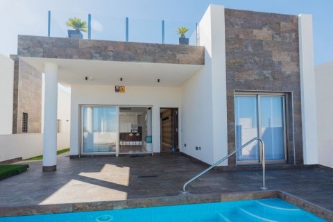 Villa for sale in Alicante, Spain 3 bedrooms, 331 sq.m. No. 42647 - photo 2