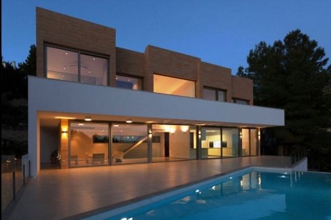 Villa for sale in Javea, Alicante, Spain 4 bedrooms, 493 sq.m. No. 43608 - photo 5
