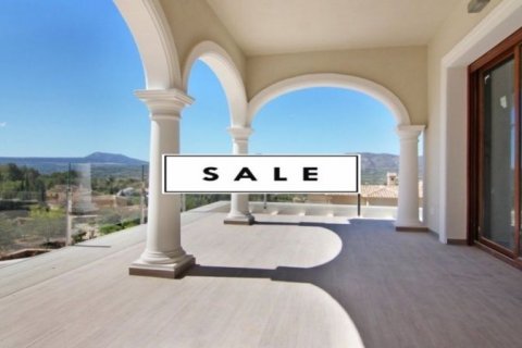 Villa for sale in Javea, Alicante, Spain 3 bedrooms, 427 sq.m. No. 45996 - photo 3