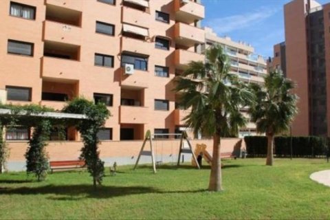 Apartment for sale in Benidorm, Alicante, Spain 2 bedrooms, 82 sq.m. No. 45905 - photo 2