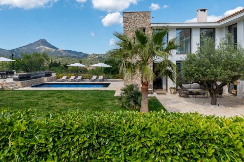 Villa for sale in Es Capdella, Mallorca, Spain 4 bedrooms, 340 sq.m. No. 41291 - photo 2