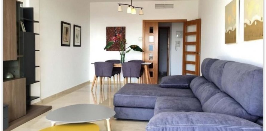Apartment in Alicante, Spain 4 bedrooms, 116 sq.m. No. 45828