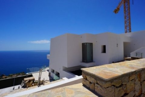 Villa for sale in Moraira, Alicante, Spain 3 bedrooms, 620 sq.m. No. 45667 - photo 6