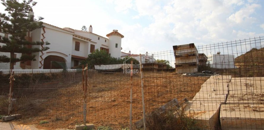 Land plot in Es Mercadal, Menorca, Spain 558 sq.m. No. 47128