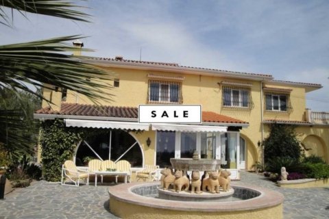 Hotel for sale in Alfaz del Pi, Alicante, Spain 10 bedrooms, 900 sq.m. No. 45766 - photo 1