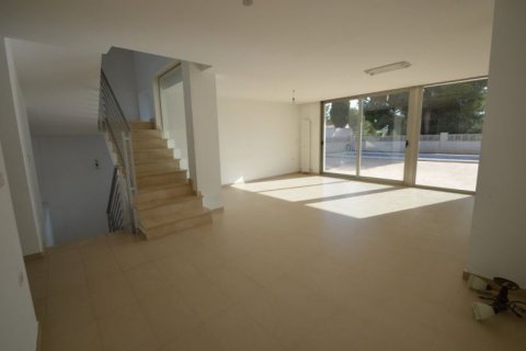 Villa for sale in Alfaz del Pi, Alicante, Spain 3 bedrooms, 200 sq.m. No. 44711 - photo 4