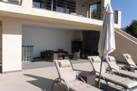 Villa for sale in Altea, Alicante, Spain 4 bedrooms, 800 sq.m. No. 44383 - photo 3