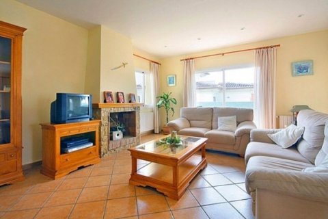 Villa for sale in Calpe, Alicante, Spain 3 bedrooms, 330 sq.m. No. 45602 - photo 6