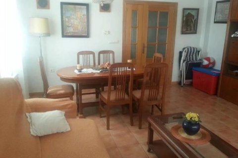 Townhouse for sale La Nucia, Alicante, Spain 3 bedrooms, 196 sq.m. No. 45228 - photo 2
