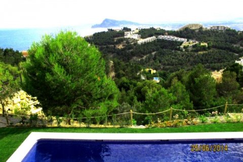 Villa for sale in Altea, Alicante, Spain 4 bedrooms, 640 sq.m. No. 44384 - photo 6