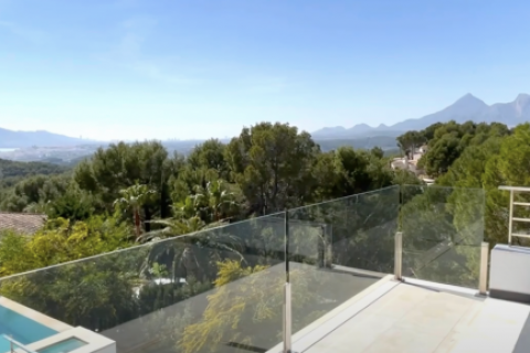 Villa for sale in Altea, Alicante, Spain 5 bedrooms, 589 sq.m. No. 41659 - photo 3