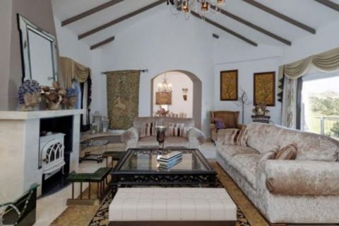 Villa for sale in La Manga del Mar Menor, Murcia, Spain 5 bedrooms, 667 sq.m. No. 44627 - photo 5