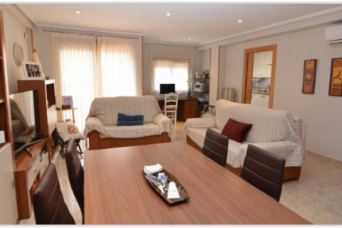 Apartment for sale in Benidorm, Alicante, Spain 4 bedrooms, 152 sq.m. No. 44277 - photo 3