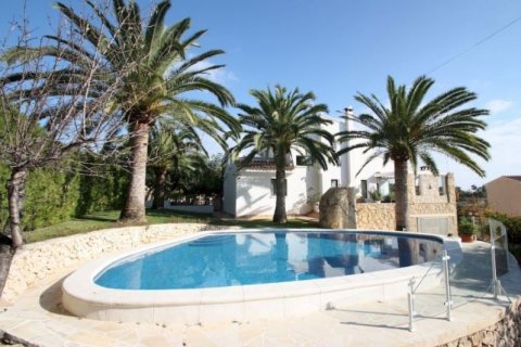 Villa for sale in Calpe, Alicante, Spain 4 bedrooms, 210 sq.m. No. 45658 - photo 3