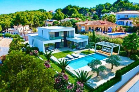 Villa for sale in Moraira, Alicante, Spain 4 bedrooms, 250 sq.m. No. 44249 - photo 1