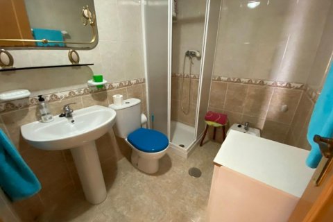 Apartment for sale in Benidorm, Alicante, Spain 2 bedrooms, 100 sq.m. No. 42551 - photo 7