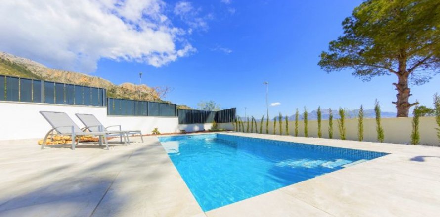 Villa in Polop, Alicante, Spain 4 bedrooms, 163 sq.m. No. 41925