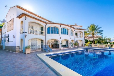 Villa for sale in Javea, Alicante, Spain 5 bedrooms, 660 sq.m. No. 43606 - photo 6