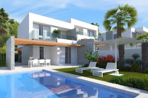 Villa for sale in Benidorm, Alicante, Spain 3 bedrooms, 105 sq.m. No. 44213 - photo 1