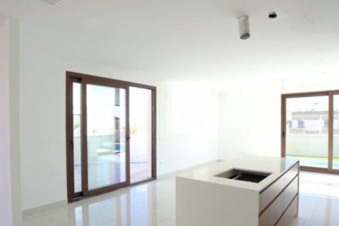 Villa for sale in Polop, Alicante, Spain 3 bedrooms, 100 sq.m. No. 41898 - photo 9