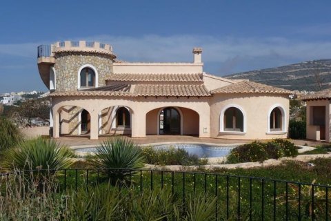 Villa for sale in Javea, Alicante, Spain 4 bedrooms, 195 sq.m. No. 45101 - photo 1