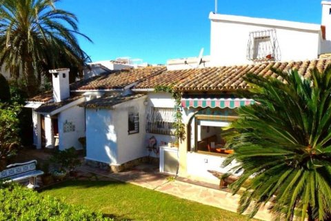 Villa for sale in Denia, Alicante, Spain 3 bedrooms, 110 sq.m. No. 41919 - photo 3