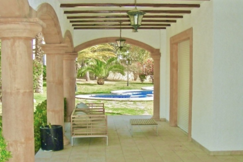 Villa for sale in Javea, Alicante, Spain 4 bedrooms, 301 sq.m. No. 41637 - photo 7