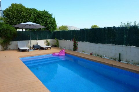 Villa for sale in Polop, Alicante, Spain 3 bedrooms, 280 sq.m. No. 41546 - photo 4