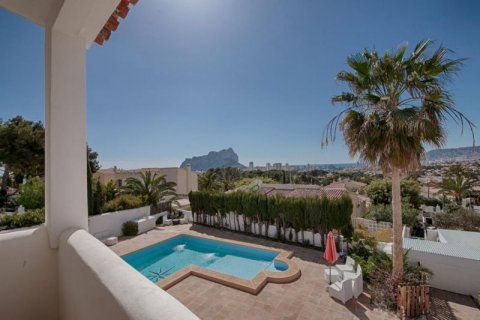 Villa for sale in Calpe, Alicante, Spain 6 bedrooms, 312 sq.m. No. 43773 - photo 4