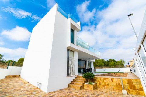 Villa for sale in Alicante, Spain 3 bedrooms, 134 sq.m. No. 41715 - photo 4