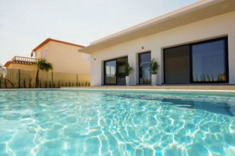 Villa for sale in Denia, Alicante, Spain 3 bedrooms, 142 sq.m. No. 45432 - photo 3