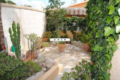 Villa for sale in La Nucia, Alicante, Spain 3 bedrooms, 151 sq.m. No. 44484 - photo 5