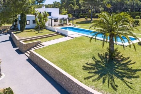 Villa for sale in Javea, Alicante, Spain 6 bedrooms, 445 sq.m. No. 44179 - photo 3