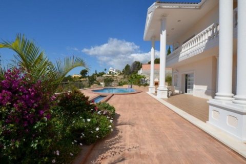 Villa for sale in Altea, Alicante, Spain 5 bedrooms, 500 sq.m. No. 45911 - photo 7