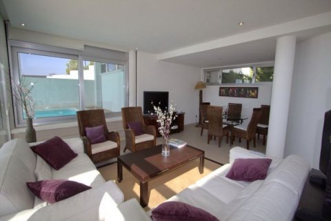 Villa for sale in Altea, Alicante, Spain 4 bedrooms, 256 sq.m. No. 43929 - photo 3