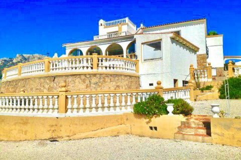 Villa for sale in La Nucia, Alicante, Spain 8 bedrooms, 400 sq.m. No. 44119 - photo 4