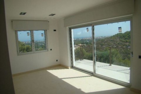 Villa for sale in Javea, Alicante, Spain 4 bedrooms, 290 sq.m. No. 44298 - photo 6