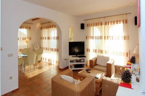 Villa for sale in Altea, Alicante, Spain 4 bedrooms, 209 sq.m. No. 45610 - photo 6