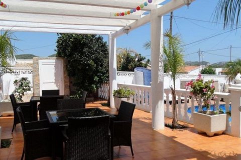 Villa for sale in Calpe, Alicante, Spain 11 bedrooms, 360 sq.m. No. 42834 - photo 4