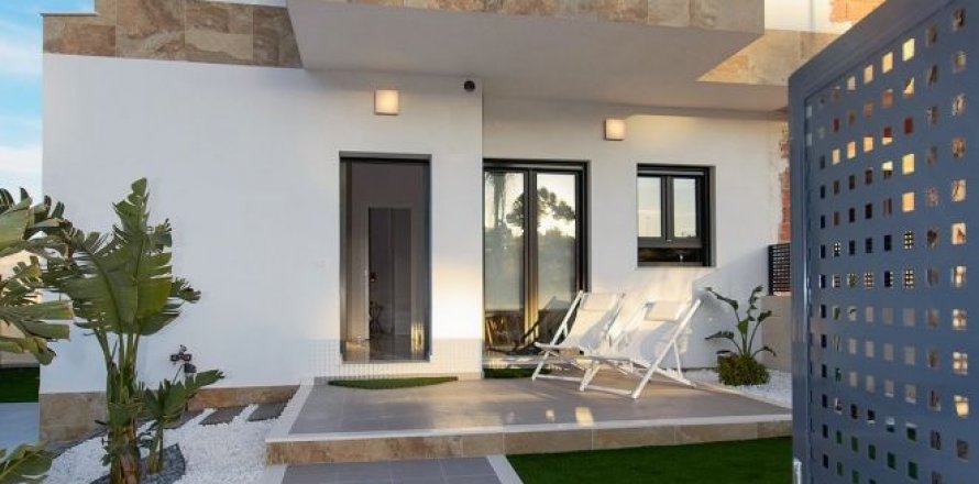 Townhouse in Polop, Alicante, Spain 3 bedrooms, 123 sq.m. No. 43145