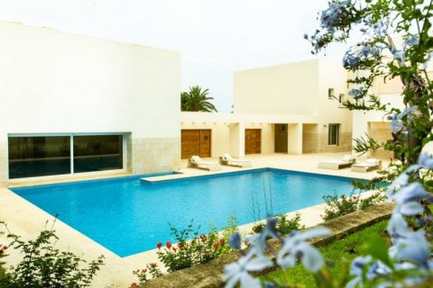 Villa for sale in Denia, Alicante, Spain 4 bedrooms, 863 sq.m. No. 42083 - photo 4