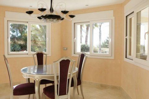 Villa for sale in Benissa, Alicante, Spain 4 bedrooms, 465 sq.m. No. 44859 - photo 6