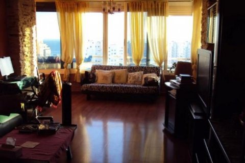 Apartment for sale in Alicante, Spain 3 bedrooms, 130 sq.m. No. 45198 - photo 2