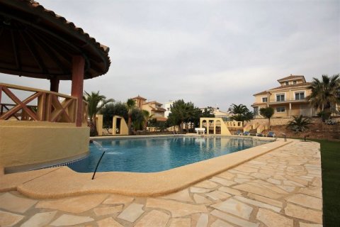 Villa for sale in Alfaz del Pi, Alicante, Spain 4 bedrooms, 184 sq.m. No. 43891 - photo 3